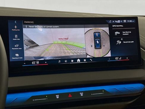 Used 2025 BMW X3 xDrive30i w/ Premium Package image 14