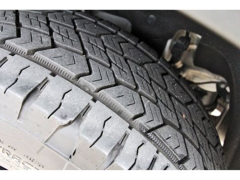 Used 2025 Honda Pilot TrailSport image 33