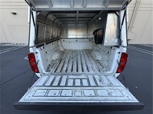 Used 2017 Chevrolet Colorado 2WD Extended Cab image 19