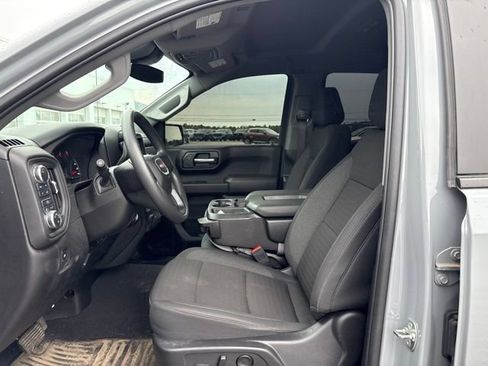 Used 2025 GMC Sierra 1500 Pro w/ Graphite Edition AWD/4WD image 4