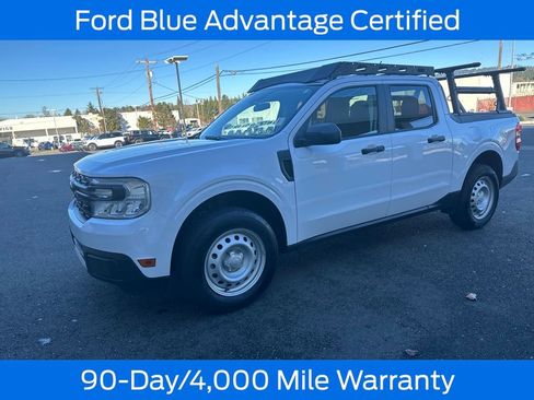Used 2023 Ford Maverick XL image 3