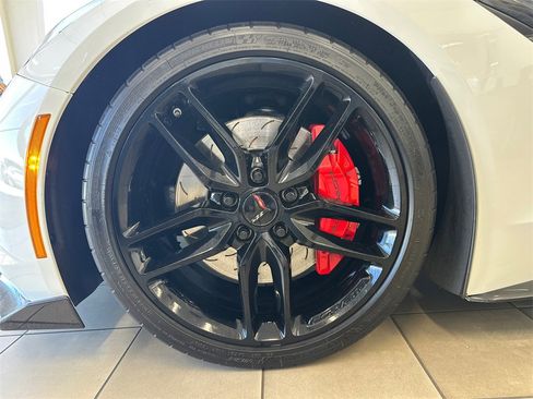 Used 2016 Chevrolet Corvette Stingray Convertible w/ 3LT Preferred Equipment Group image 10