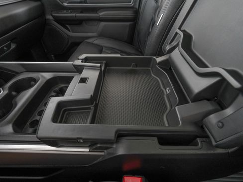 Used 2023 RAM 1500 Big Horn image 28