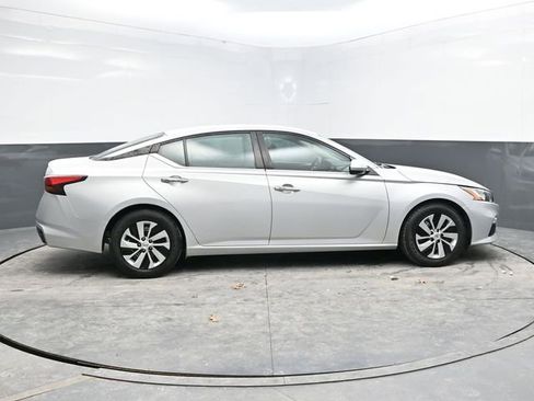 Used 2021 Nissan Altima 2.5 S image 8