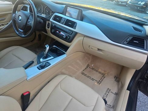 Used 2013 BMW 328i xDrive Sedan AWD/4WD image 19