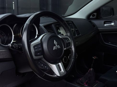 Used 2014 Mitsubishi Lancer Evolution GSR image 14