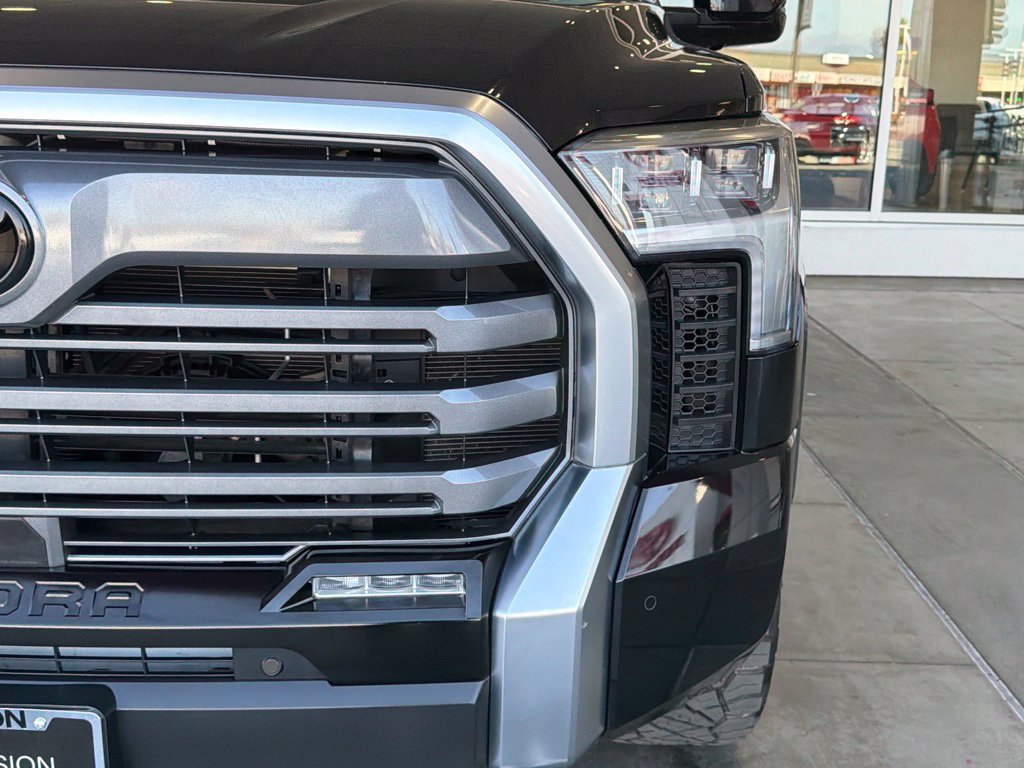 Used 2024 Toyota Tundra Limited AWD/4WD image 5