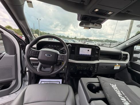 New 2026 Ford F250 XL AWD/4WD image 21