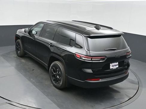 New 2026 Jeep Grand Cherokee L 4WD image 36