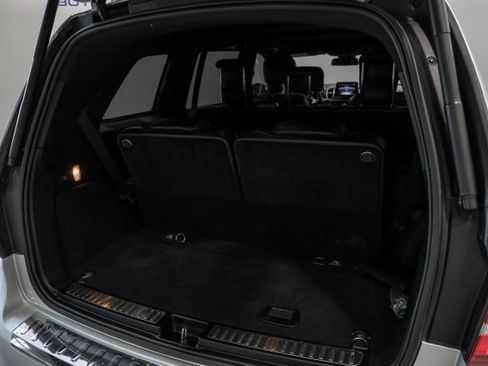 Used 2017 Mercedes-Benz GLS 550 4MATIC image 54