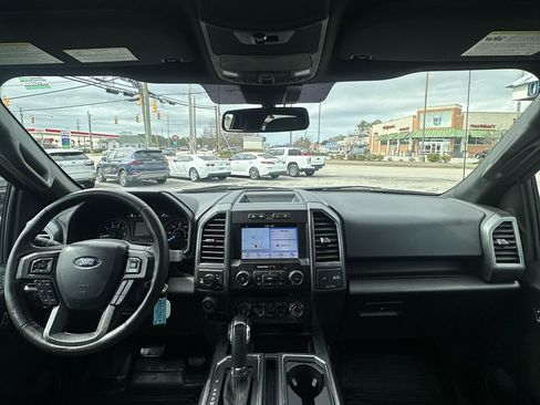 Used 2019 Ford F150 XLT w/ Equipment Group 302A Luxury image 12