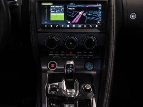 Used 2021 Jaguar F-TYPE R image 35