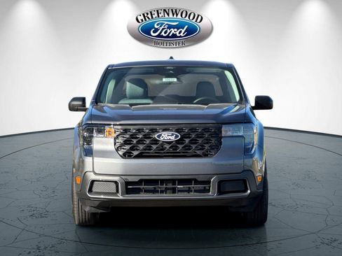 New 2026 Ford Maverick XLT image 9