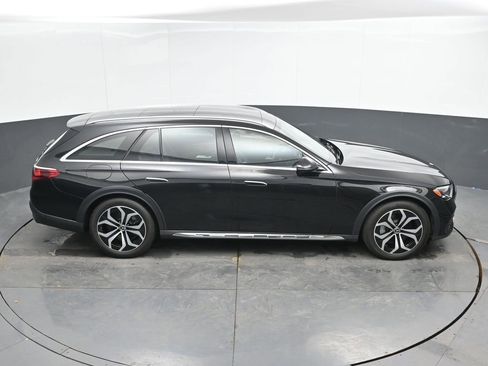 Used 2025 Mercedes-Benz E 450 4MATIC All-Terrain Wagon w/ Leather Package image 35