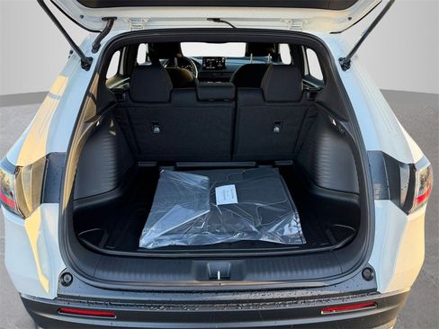 New 2026 Honda HR-V Sport image 8