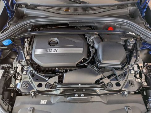 New 2026 BMW X2 xDrive28i AWD/4WD image 9