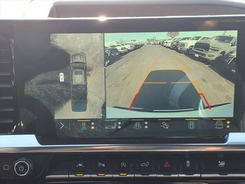 Used 2023 Chevrolet Silverado 1500 LTZ image 9