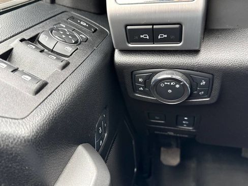Used 2017 Ford F250 Platinum w/ Platinum Ultimate Package image 23