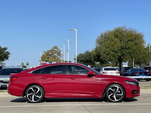 Used 2020 Honda Accord Sport image 3