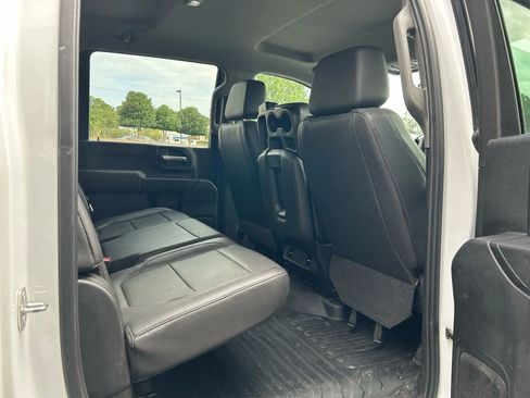 Used 2021 GMC Sierra 3500 4x4 Crew Cab w/ Convenience Package image 13
