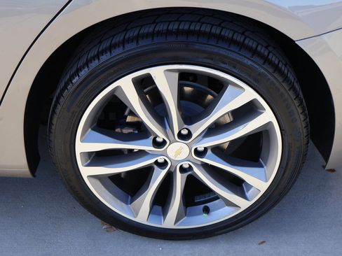 Used 2023 Chevrolet Malibu LT image 10