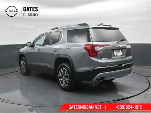 Used 2023 GMC Acadia SLE w/ Driver Convenience Package image 8