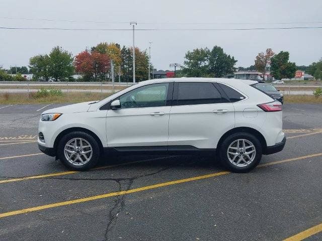 Certified 2024 Ford Edge SEL AWD/4WD image 5