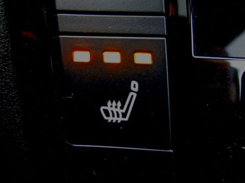 Used 2019 INFINITI QX50 Essential w/ Premium Heat Package image 25