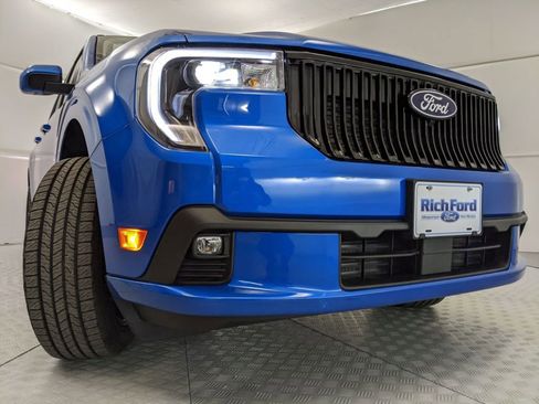 New 2026 Ford Maverick Lobo image 28