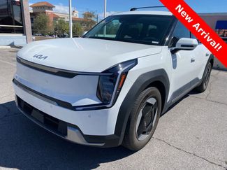 Used 2024 Kia EV9 Wind video 1