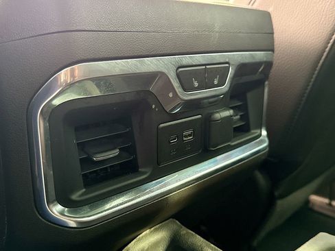 Used 2020 GMC Sierra 1500 Denali w/ Denali Ultimate Package image 32