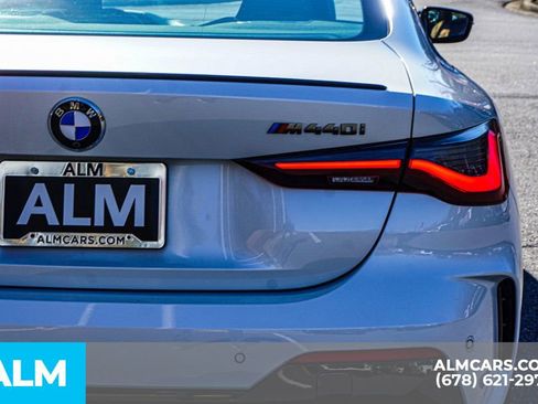 Used 2023 BMW M440i Coupe w/ Premium Package image 12