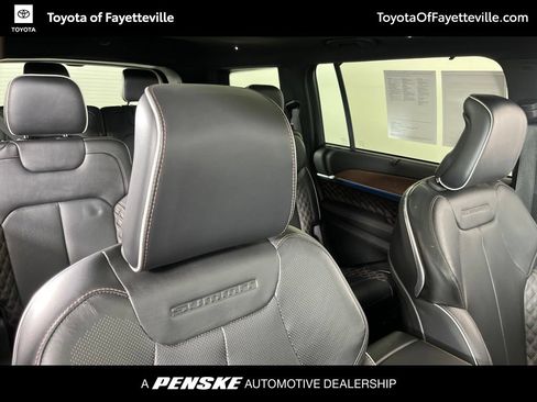 Used 2021 Jeep Grand Cherokee L Summit w/ Advanced Protech Group IV AWD/4WD image 8