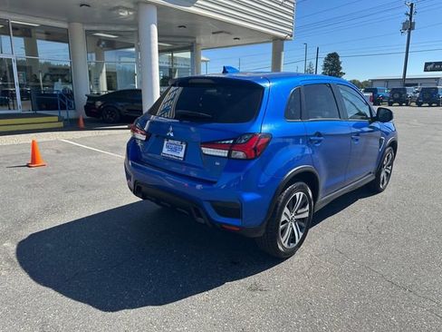 Used 2024 Mitsubishi Outlander Sport ES AWD/4WD image 2