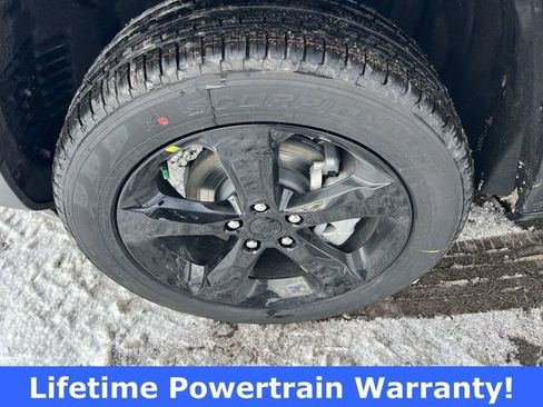 New 2025 Jeep Grand Cherokee Limited w/ Black Appearance Package image 12