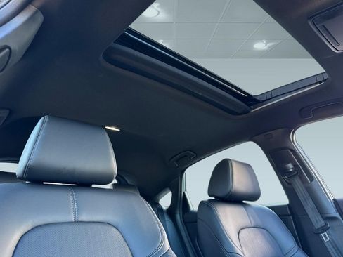 Certified 2024 Honda Civic Sport Touring image 25