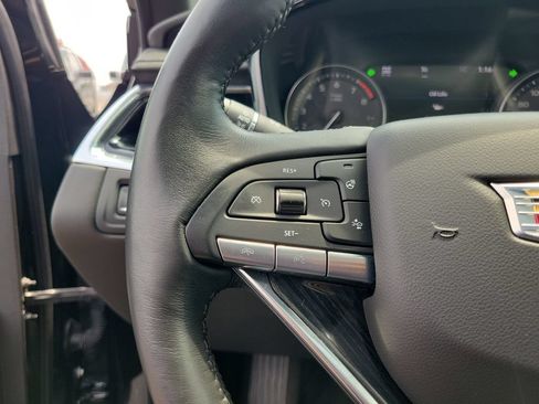 Used 2020 Cadillac XT6 Premium Luxury AWD/4WD image 24
