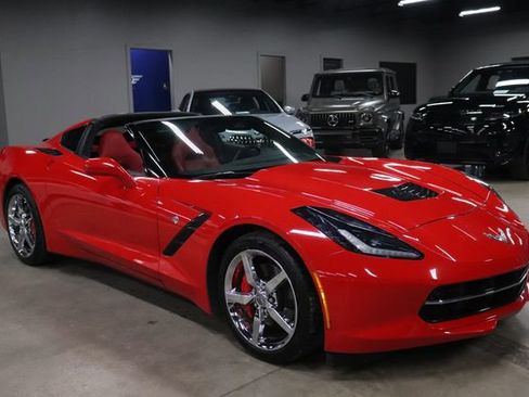Used 2014 Chevrolet Corvette Stingray Coupe w/ 2LT Preferred Equipment Group RWD image 13