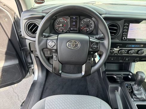 Used 2021 Toyota Tacoma SR AWD/4WD image 13