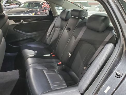 Used 2018 Genesis G80 3.8 image 22