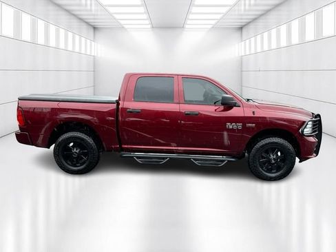 Used 2018 RAM 1500 Express w/ Express Value Package image 4