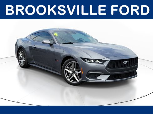 Used 2024 Ford Mustang Coupe RWD image 1
