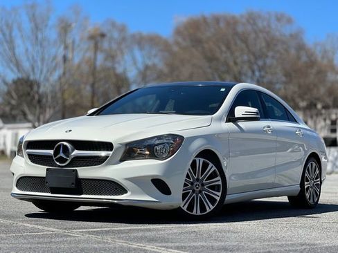 Used 2018 Mercedes-Benz CLA 250 4MATIC image 1