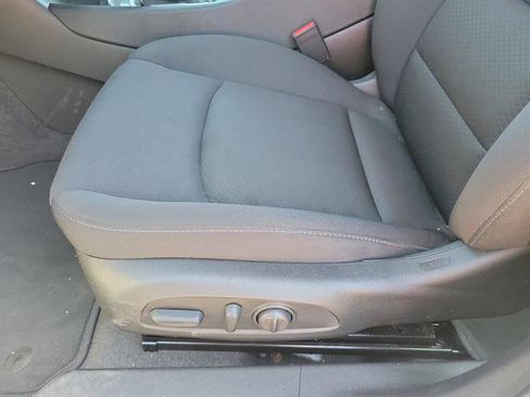 Used 2024 Chevrolet Malibu LT FWD image 4
