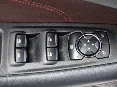 Used 2021 Ford Edge Titanium w/ Equipment Group 301A image 14