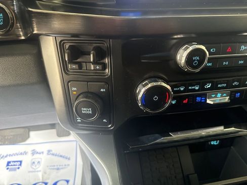 New 2026 Ford F250 Lariat w/ Lariat Premium Package AWD/4WD image 12