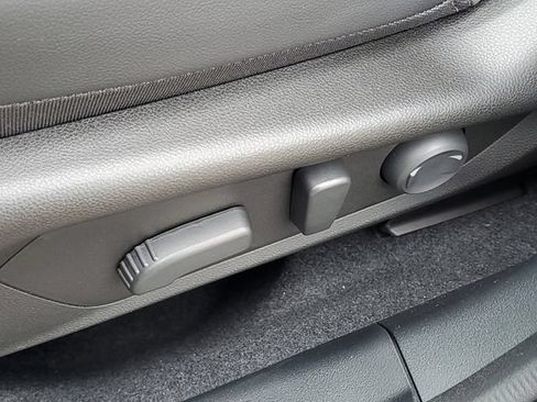 New 2026 Subaru Outback Limited AWD/4WD image 21