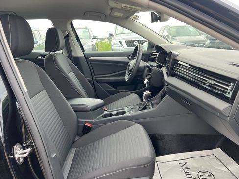 Used 2026 Volkswagen Jetta S FWD image 33