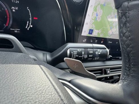 Used 2023 Lexus RX 350 AWD image 30