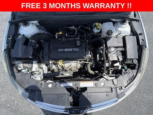 Used 2015 Chevrolet Cruze LS FWD image 11